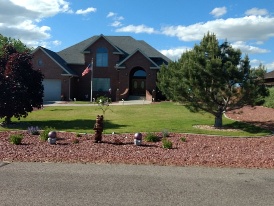 1st image of 88 Fairway Dr