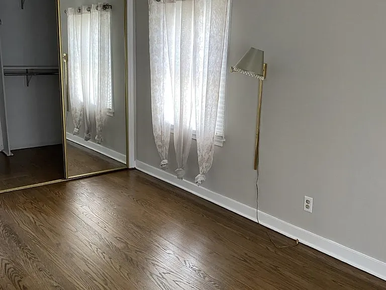 530 E Passaic Ave — Photo 19