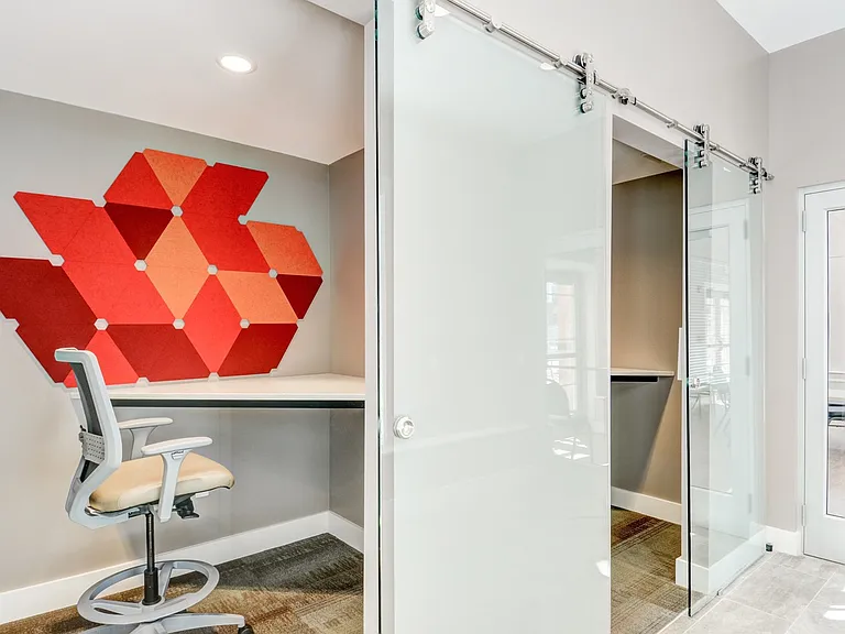 Elevation Apartments at Crown Colony — Photo 15
