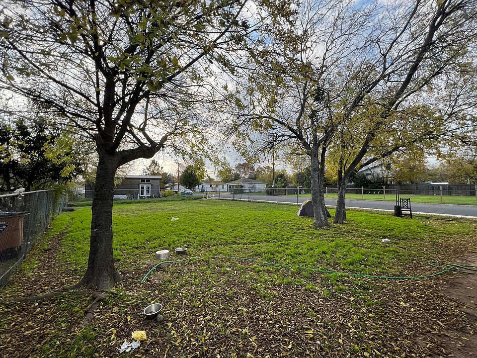 2nd image of 501 Delmar Ave #C