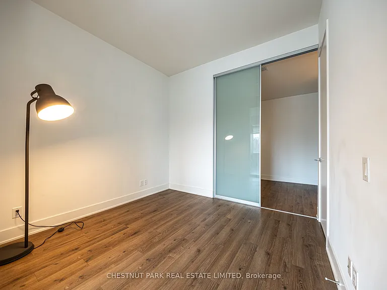 111 Saint Clair Ave W #416 — Photo 18