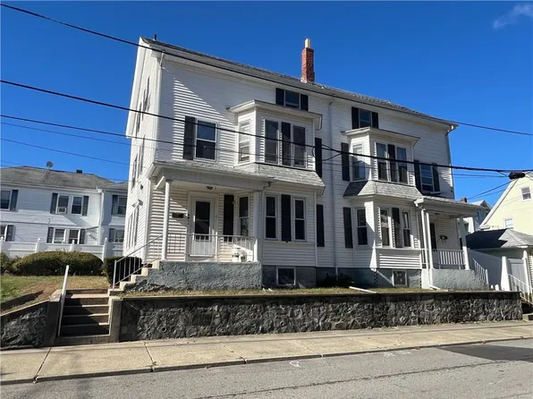 12-14 Legion Dr, Pawtucket, RI 02860