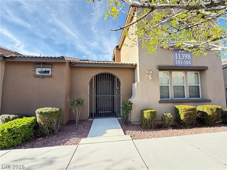 11398 Belmont Lake Dr #102 — Photo 1