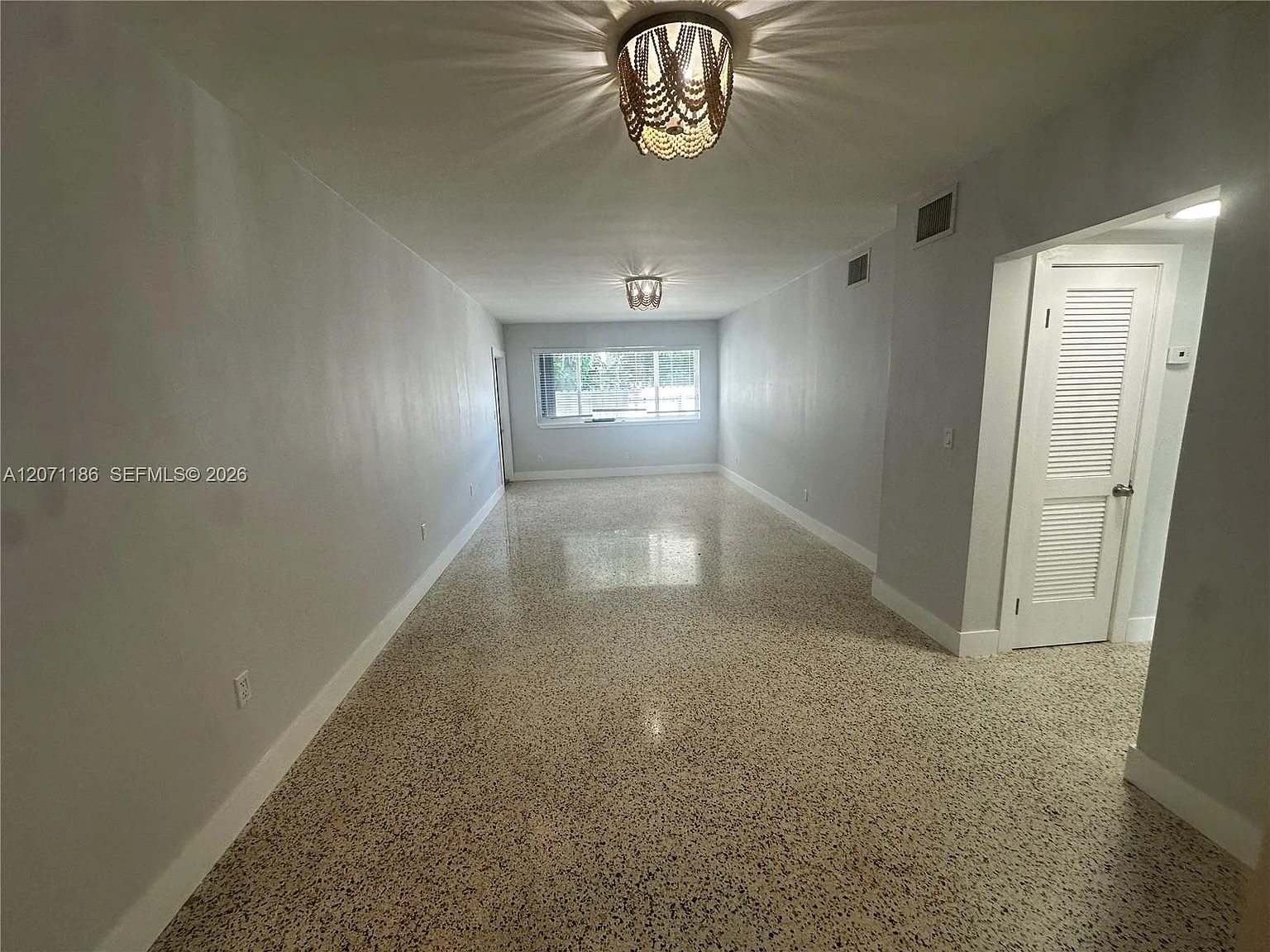 Biscayne Bch Sub — Photo 3