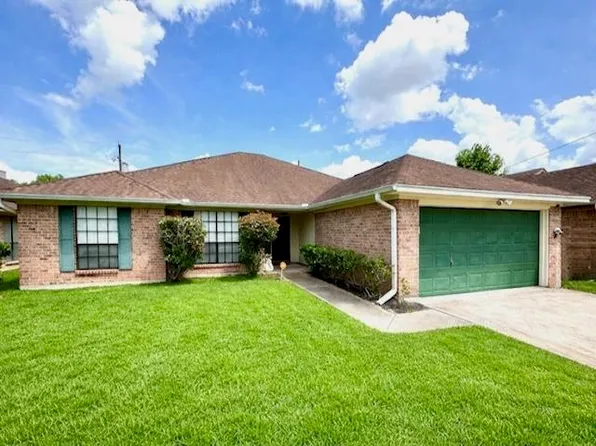 1136 Wildemeadow Dr, Beaumont, TX 77706
