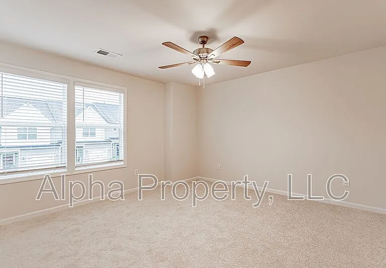 147 Clingstone Trl — Photo 19