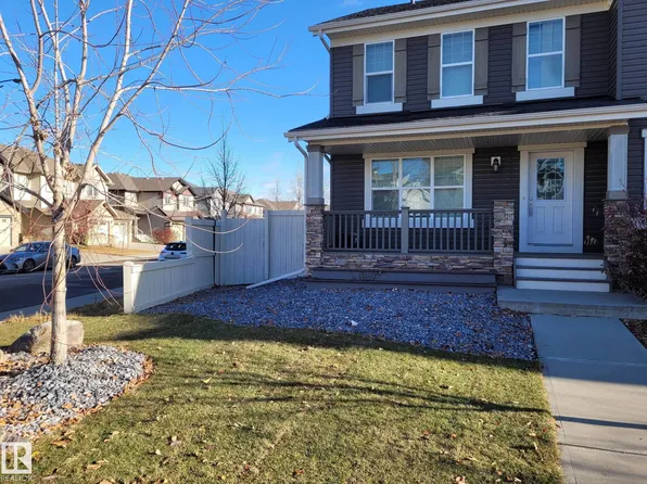 1007 162nd St SW, Edmonton, AB T6W 2G9