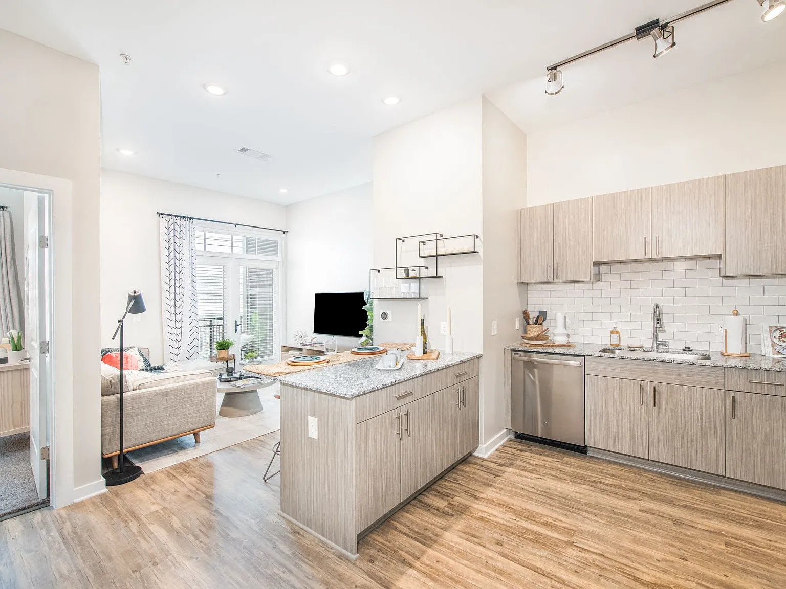 The Baxly Apartments — Photo 3