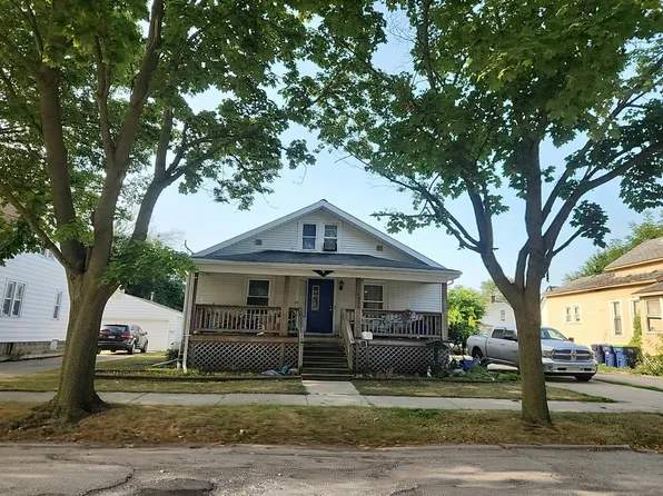 1906 3rd St, Bay City, MI 48708