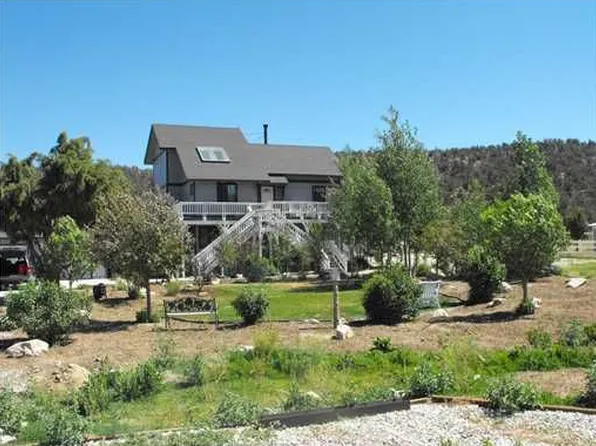 46738 Pioneer Town Rd, Big Bear City, CA 92314