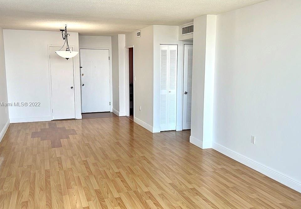 1st image of 2841 NE 163rd St APT 1205