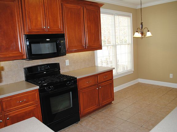 Kitchen with breakfast nook