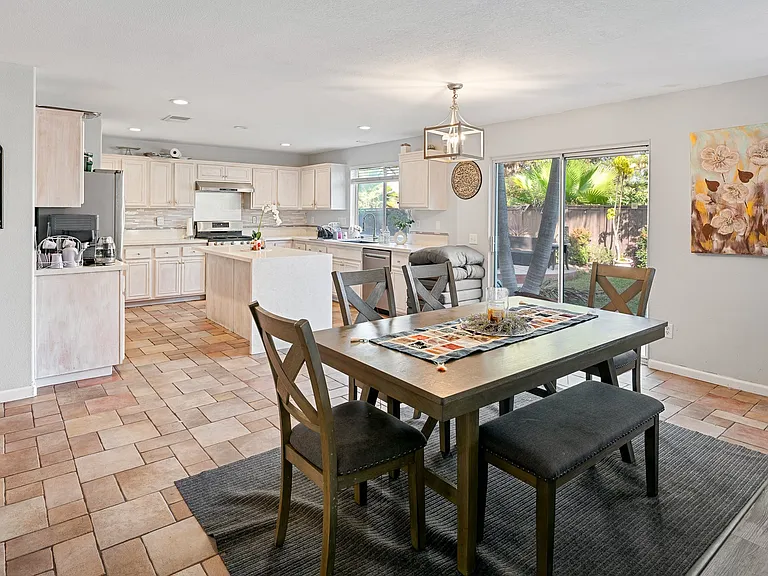 2596 Cedar Grove Ct — Photo 10