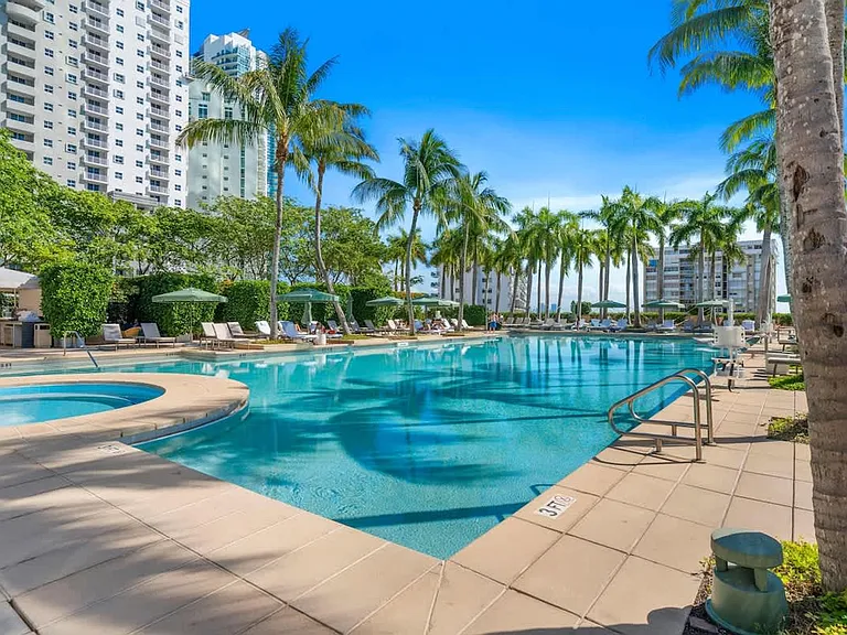 1435 Brickell Ave #32-ID1520315P — Photo 12