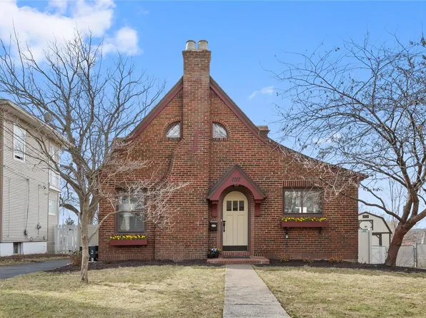 1717 Boneta Ave, Saint Louis, MO 63117