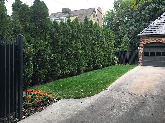 4th image of 3433 E 7th Avenue Pkwy
