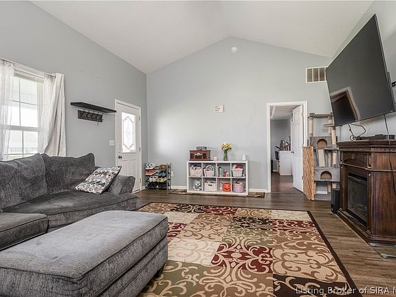 4th image of 2473 N Terry Road