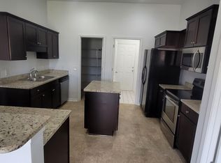 15402 Paddington Dr, Foley, AL 36535