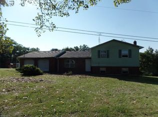 2868 Sealy Ridge Rd, Vincent, OH 45784