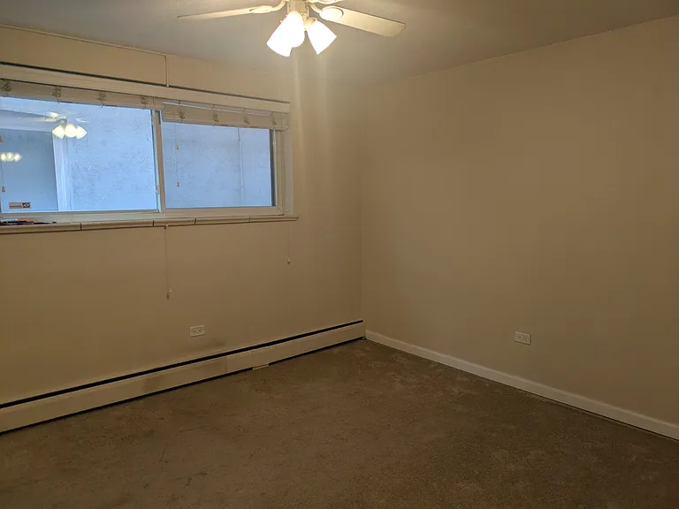 1336 N Logan St — Photo 12