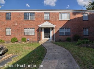 5834 Bermuda Dr APT B, Saint Louis, MO 63121