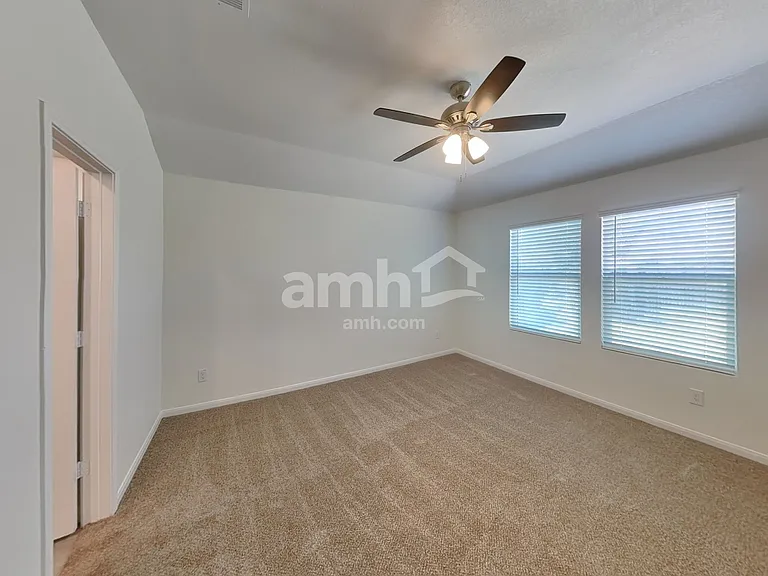 2708 Iberia Ct — Photo 8