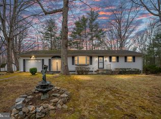 8710 Thornton Rolling Rd, Fredericksburg, VA 22408