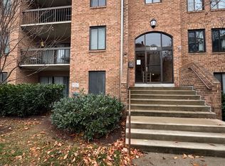 11419 Commonwealth Dr APT T1, Rockville, MD 20852
