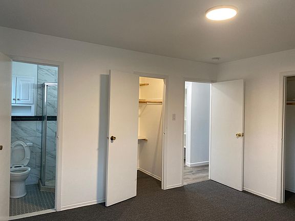 5th image of 217 Beach 19th St #2