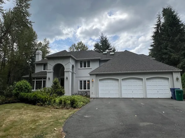 21723 NE 203rd St, Woodinville, WA 98077