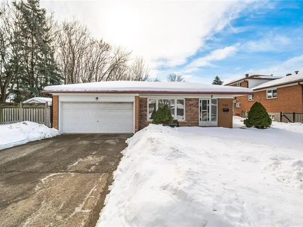 7132 Codlin Ave, Mississauga, ON L4T 2M4