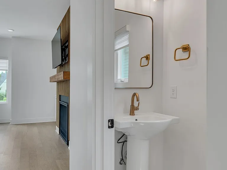 904B Cahal Ave — Photo 21