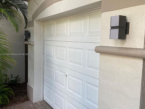 2nd image of 6734 NW 107th Pl