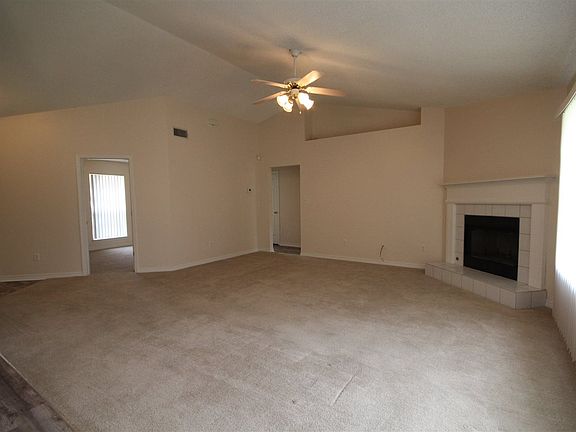 2nd image of 3107 Windjammer Ct