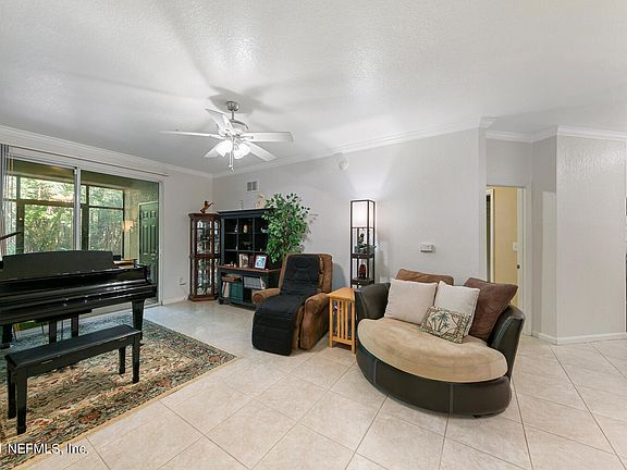3rd image of 8539 GATE Parkway W #1716