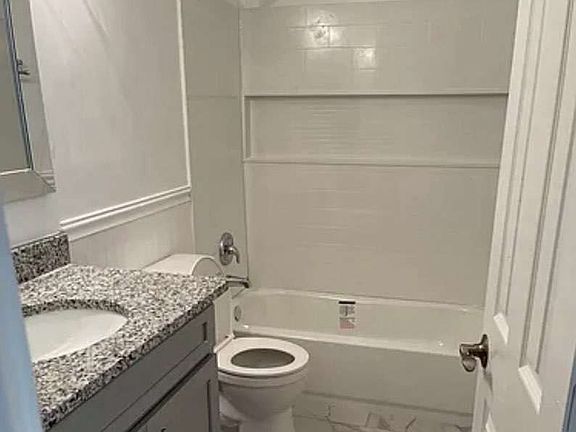 5th image of 1004 Sandy Lane Dr #1004