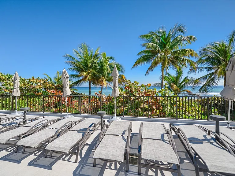 1980 S Ocean Dr #11K — Photo 33