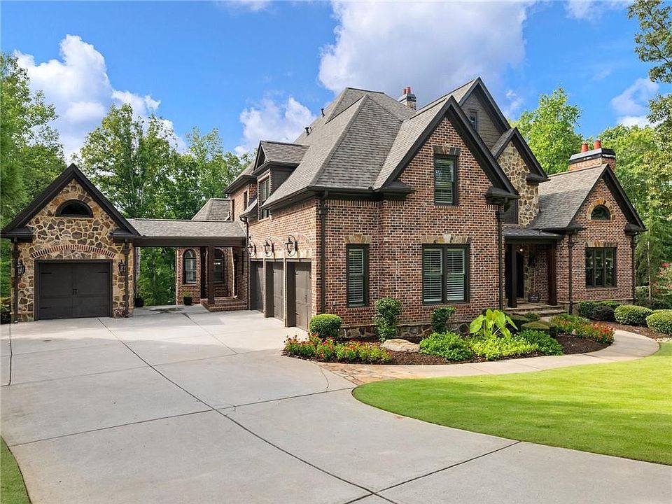 1st image of 2194 Northern Oak Dr