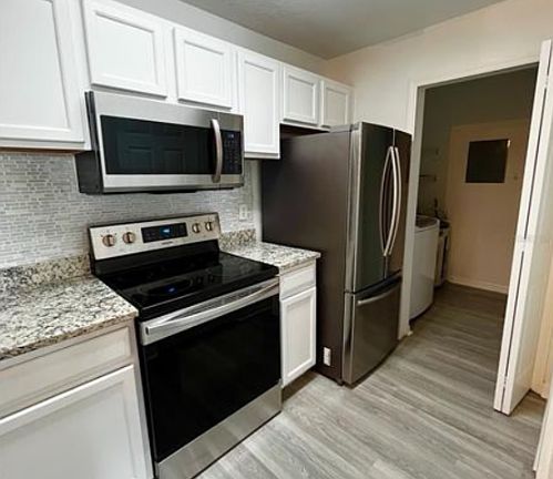 4th image of 7524 Seurat St APT 202