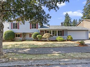 18045 Davis St, Sandy, OR 97055