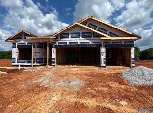 6609 NW Shearleaf Rd, Huntsville, AL 35806