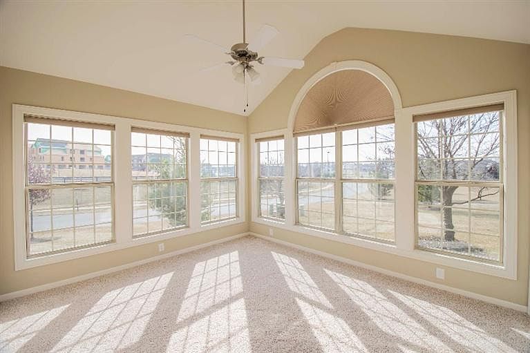 1st image of 3812 Thadeus Ct