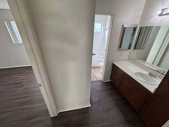 5th image of 4178 Kansas St #7