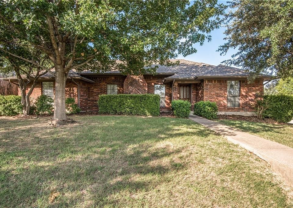 1st image of 2100 Carmel Pl