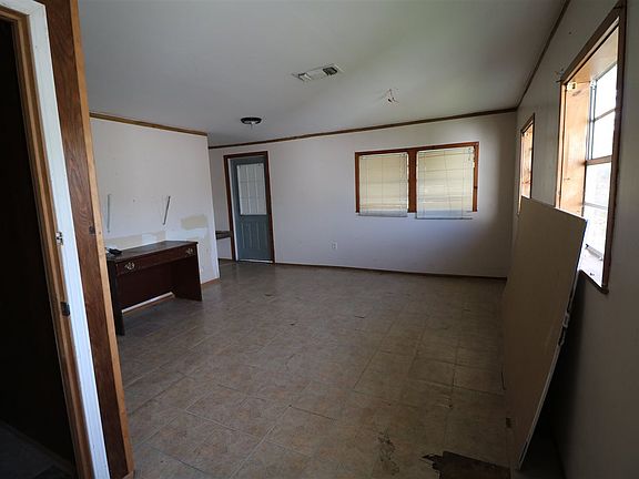 5th image of 20520 Highway 3235
