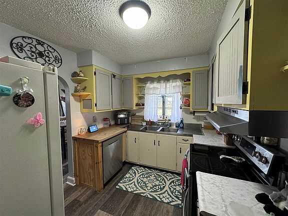 4th image of 2117 N County Road 550 W