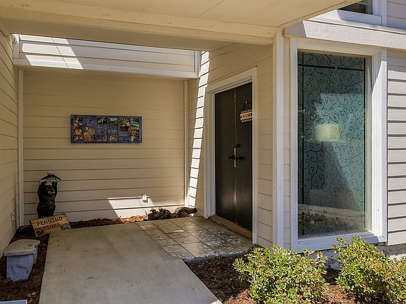 4th image of 36441 Manzanita St