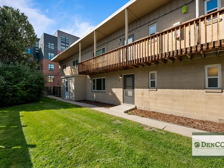 2377 S Race St — Photo 1