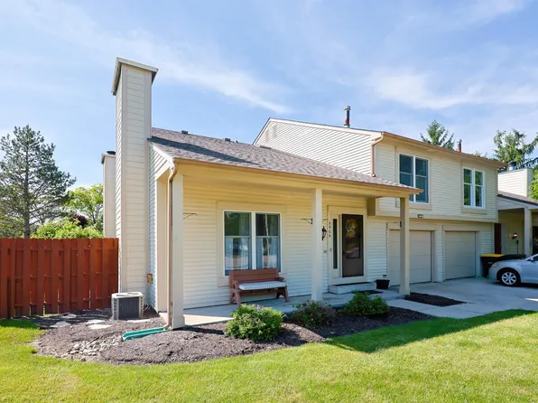 5906 Sawmill Woods Ct, Fort Wayne, IN 46835