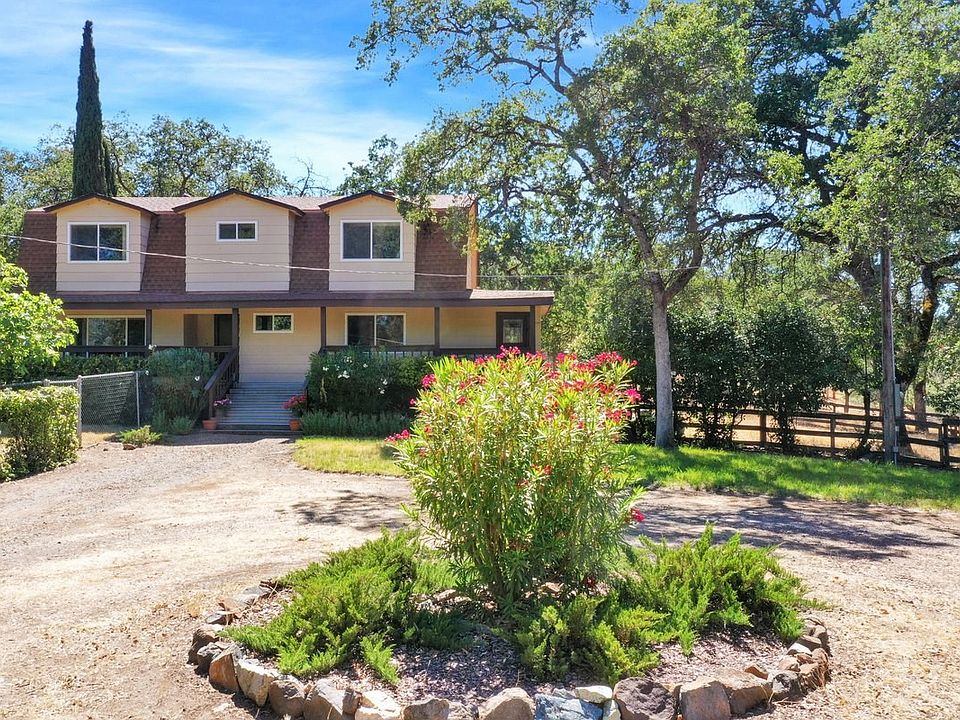 1st image of 16664 Coleman Ln
